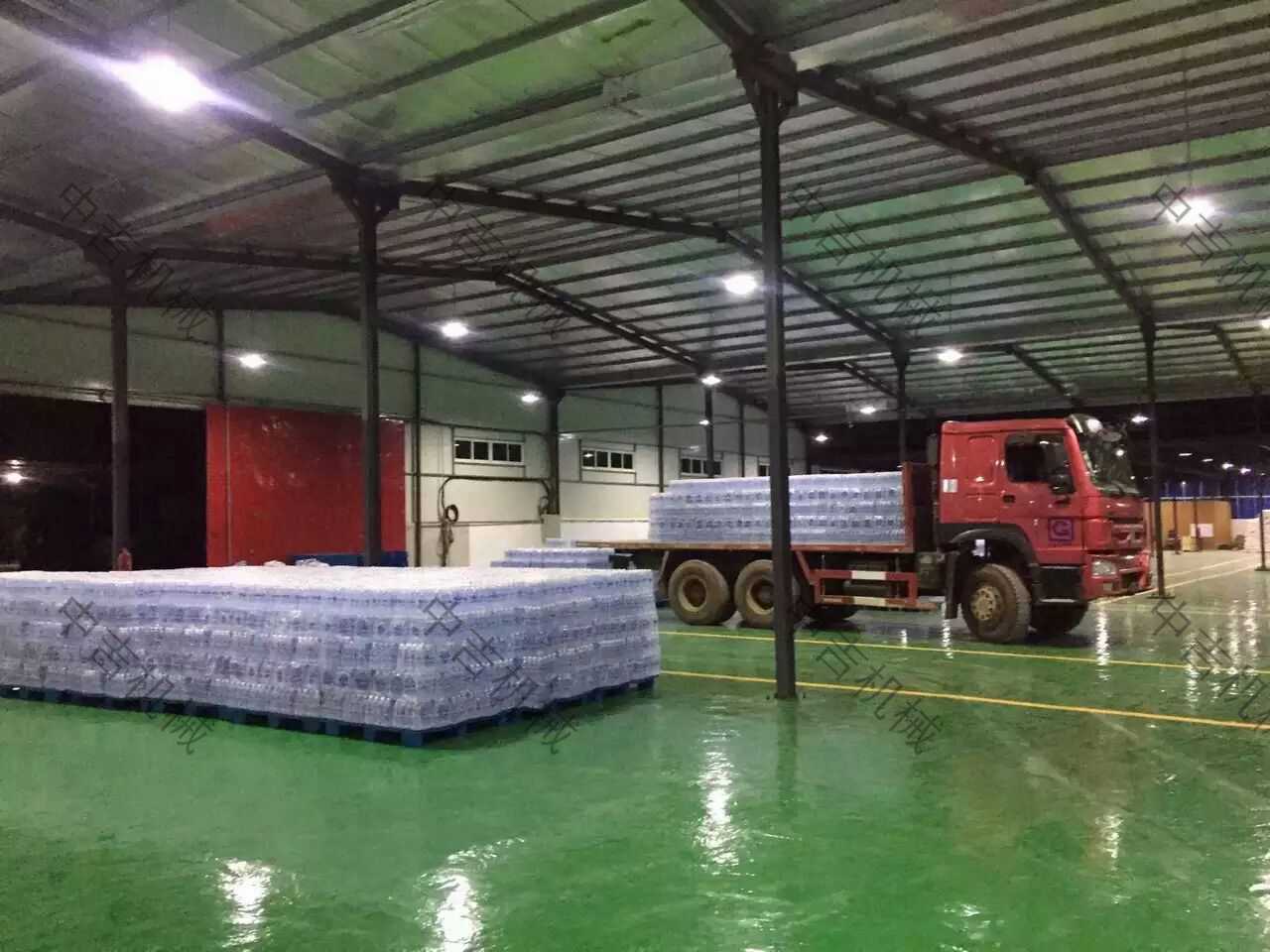 矿泉水生产线设备哪里有卖的_矿泉水设备生产线多少钱_生产矿泉水流水线设备多少钱