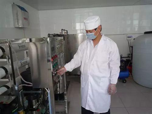 矿泉水设备厂家_矿泉水厂设备价格一般多少钱_矿泉水设备厂家排名